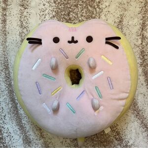 Pusheen Plushy